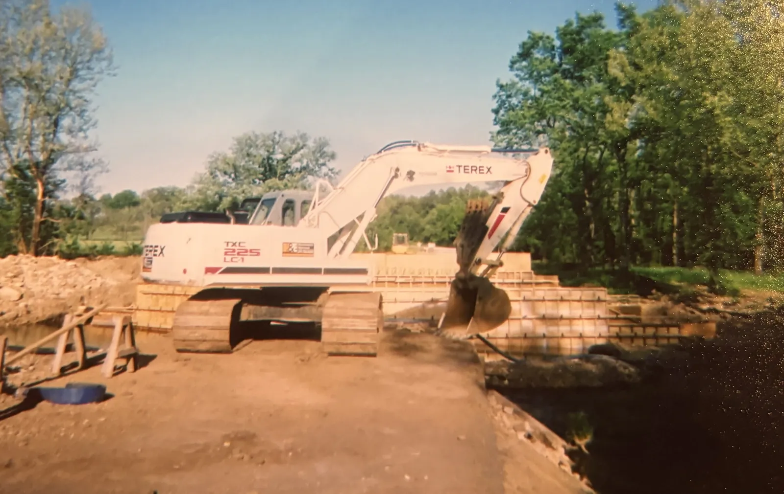 A modern Terex excavator on a recent RKE channel job